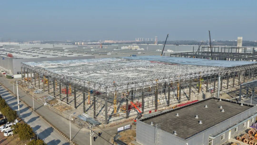 領投汽車零部件項目建設春節(jié)“不打烊” 助力荊門高新區(qū)掇刀區(qū)產(chǎn)業(yè)新飛躍